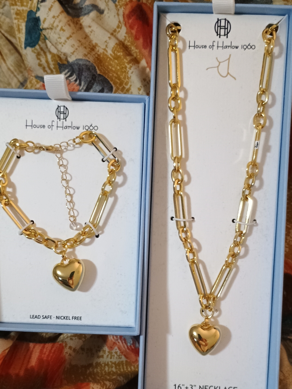 NWT House of Harlow 1960 Gold Tone Heart Necklace & Bracelet Set.